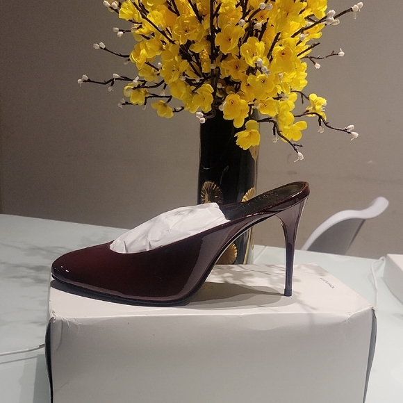 SCHUTZ Burgundy Patent Heels